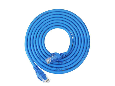 1耐插拔次數(shù)1000次以上2.較小尺寸易于緊密安裝3接頭采用并接結(jié)構(gòu)觸點鍍金4.平均軸向轉(zhuǎn)換損耗控制低電磁干擾和抗噪音5.用于同步并行傳輸協(xié)議和優(yōu)化平均傳輸參數(shù)6.支援高速以太網(wǎng)絡(luò)及未來寬頻應(yīng)用，線纜的回波損耗及近端干擾和衰減阻抗性